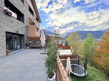 Reihenhaus mit Balkon zum Verkauf in Els Oriossos