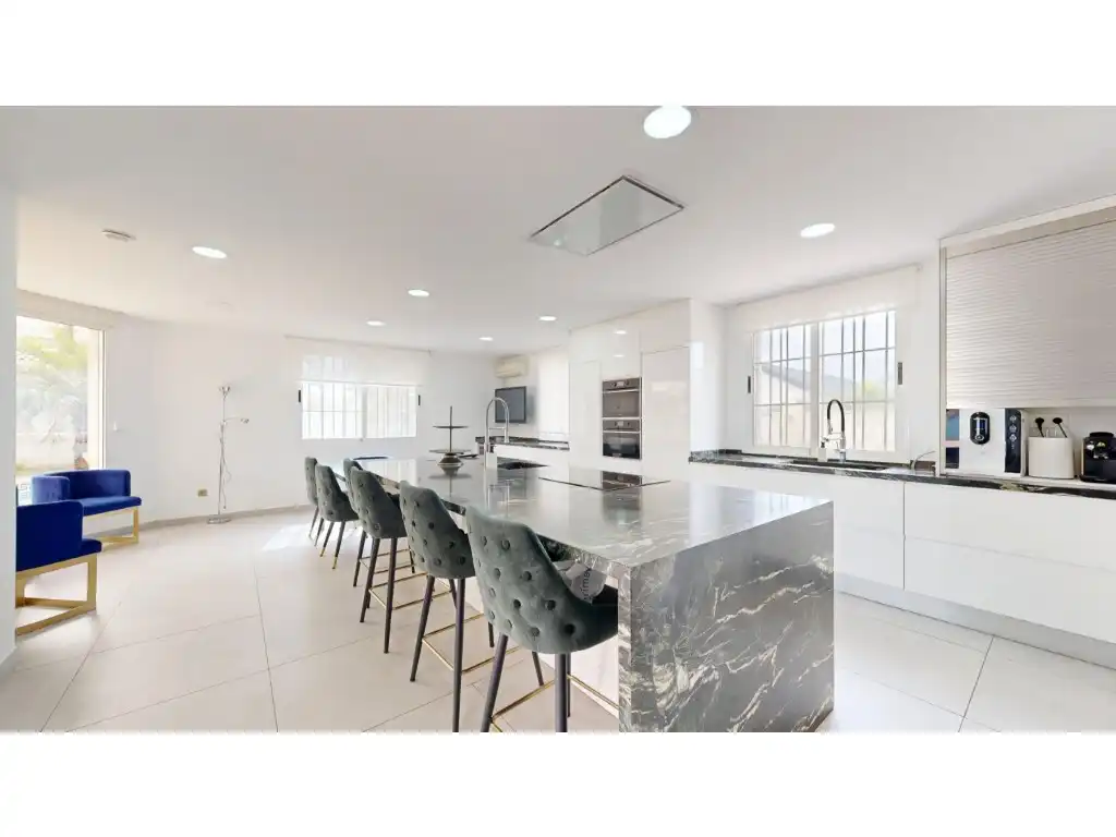 Kitchen of Houses for sale in L'Eliana  with Private garden, Terrace and Storage room