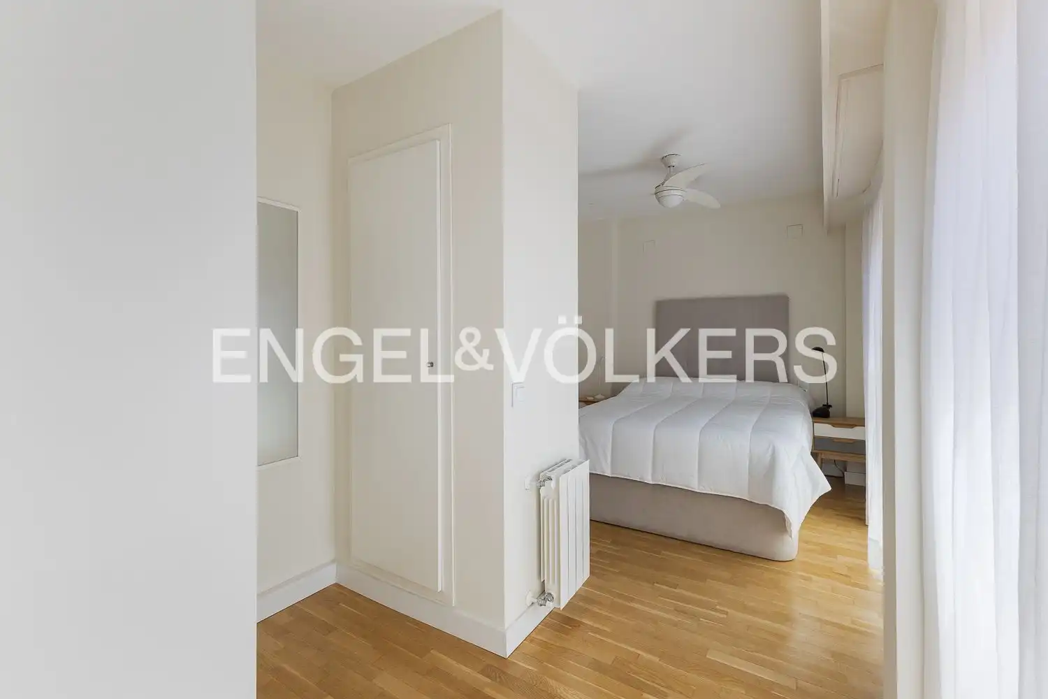 Habitación de Casa o chalet de alquiler en Rocafort con Aire acondicionado, Calefacción y Jardín privado