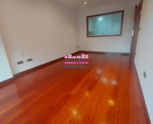 Flat to rent in Vigo   with Heating and Parquet flooring