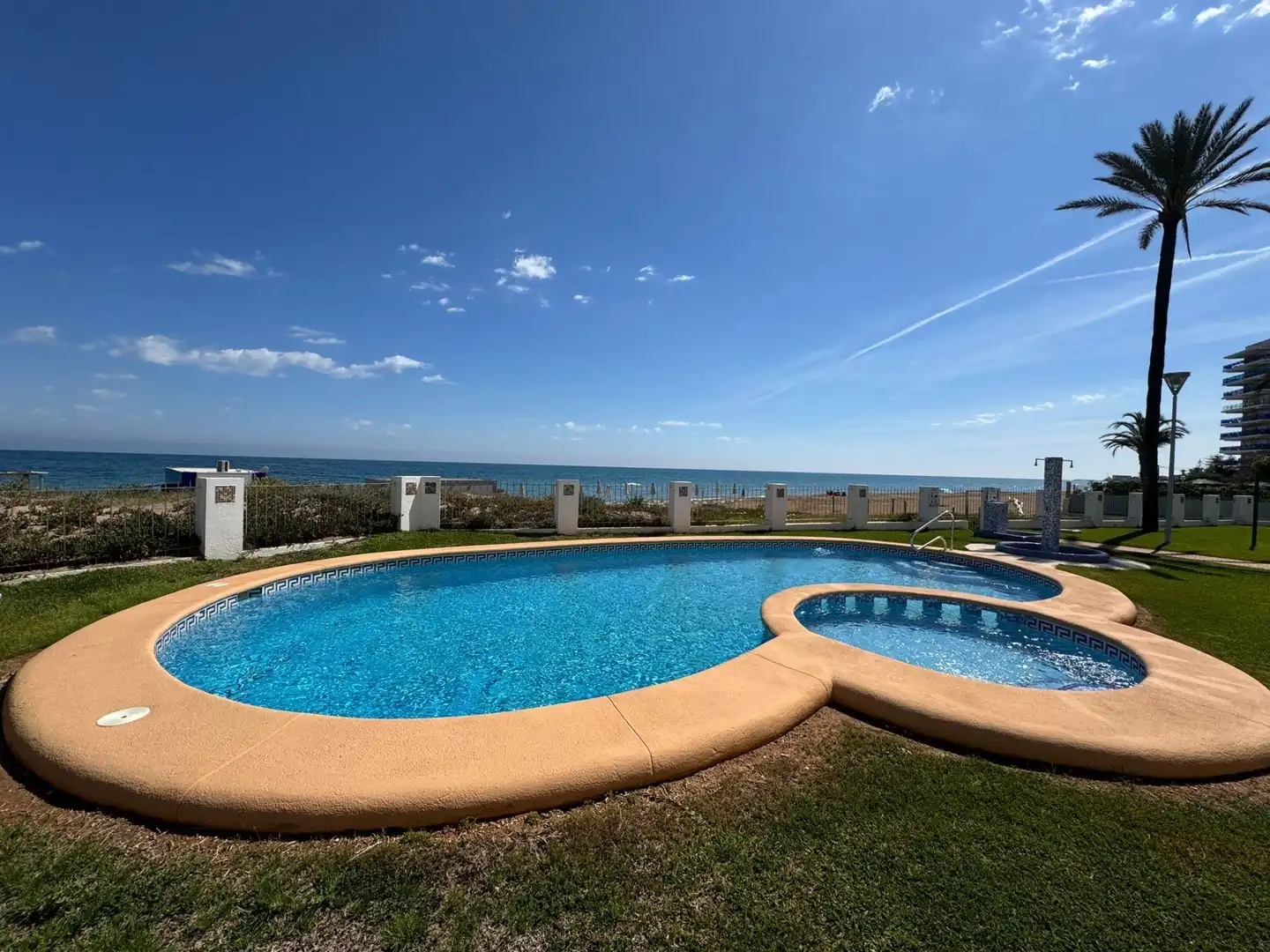 Piscina de Apartamento en venta en Dénia con Aire acondicionado, Calefacción y Jardín privado