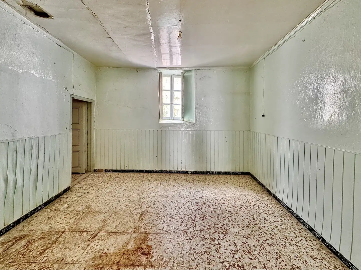Casa adosada en venta en Pozorrubielos de la Mancha con Calefacción, Trastero y Amueblado