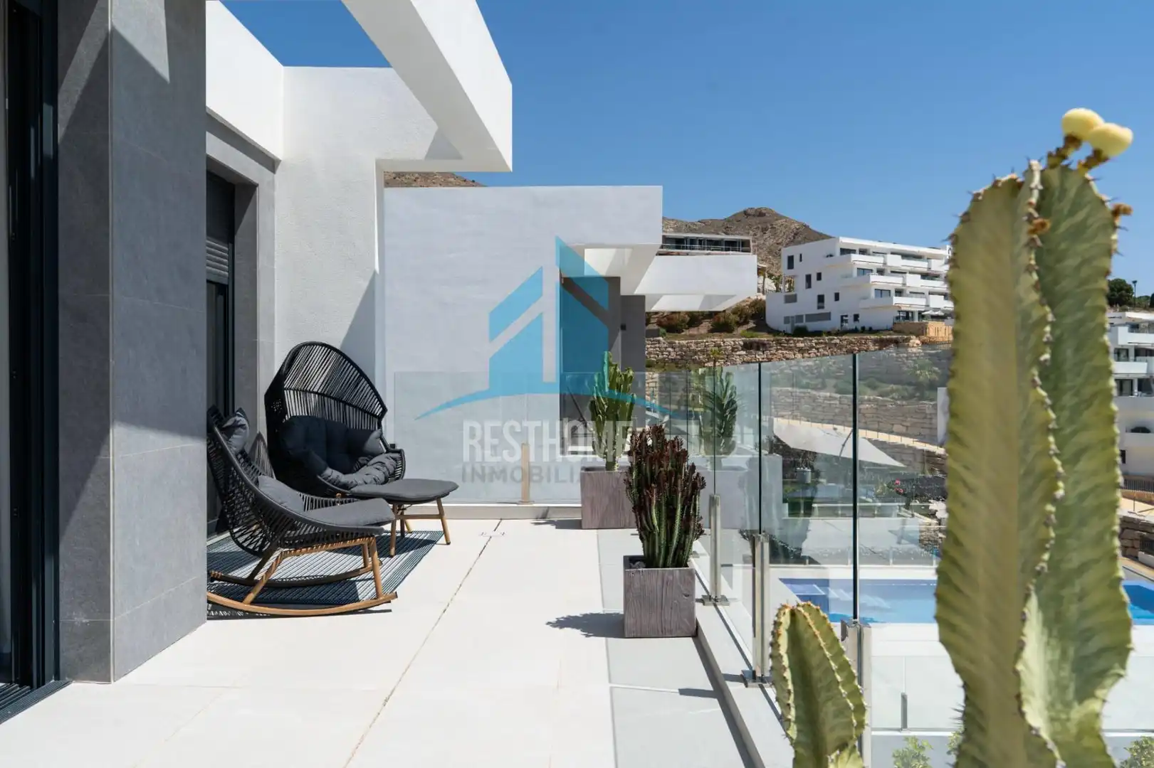 Terrassa de Casa o xalet en venda en Finestrat amb Aire condicionat, Calefacció i Jardí privat