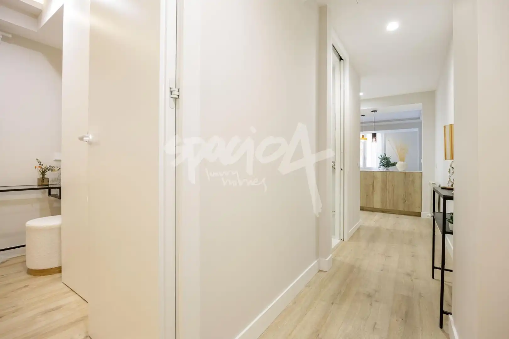 Flat for sale in Madrid  with Air Conditioner, Heating and Terrace