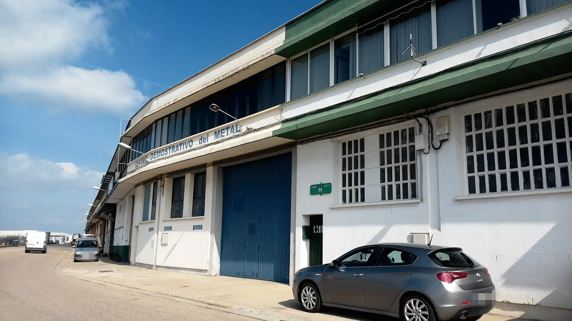 Industrial building for sale in La Puebla de Alfindén, imagen 8