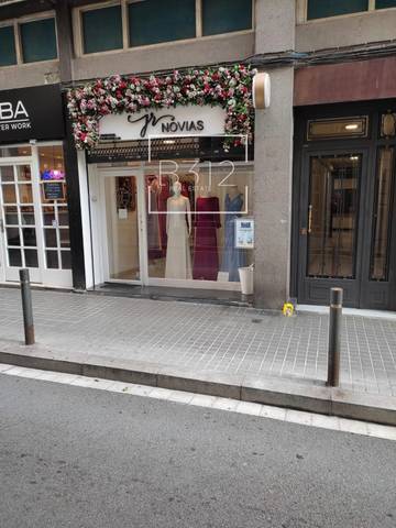 Local comercial en Alquiler en Balmes en Sant Gervasi- Galvany
