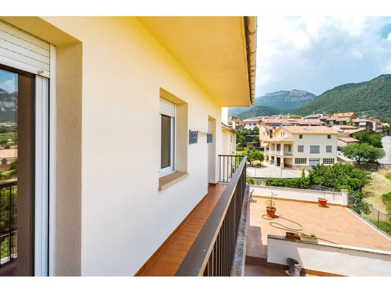Terraza de Piso en venta en Avià con Calefacción y Balcón