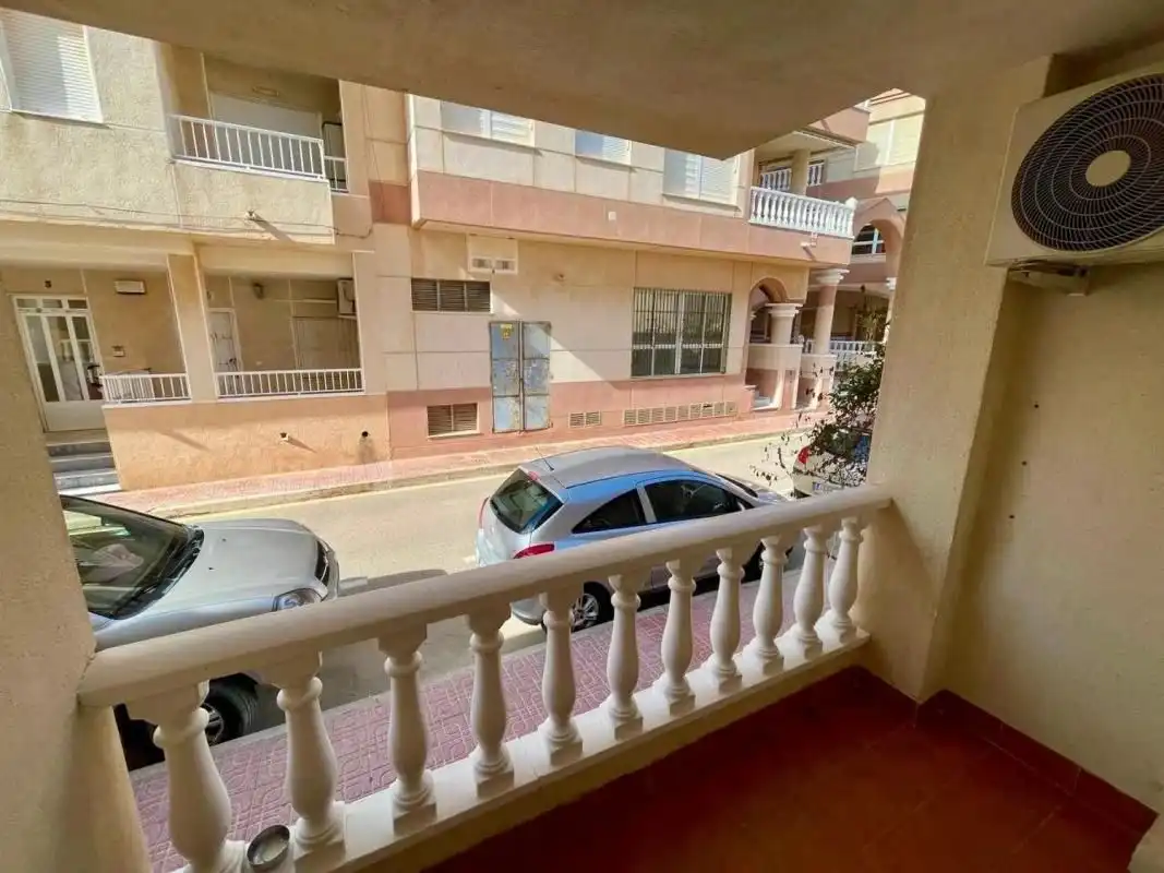 Apartamento con ascensor en venta en La Mata, imagen 3