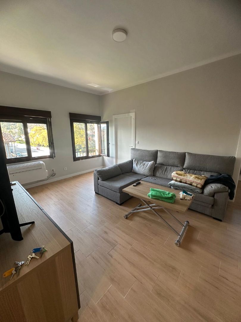 Sala d'estar de Pis en venda en Langreo amb Calefacció i Moblat