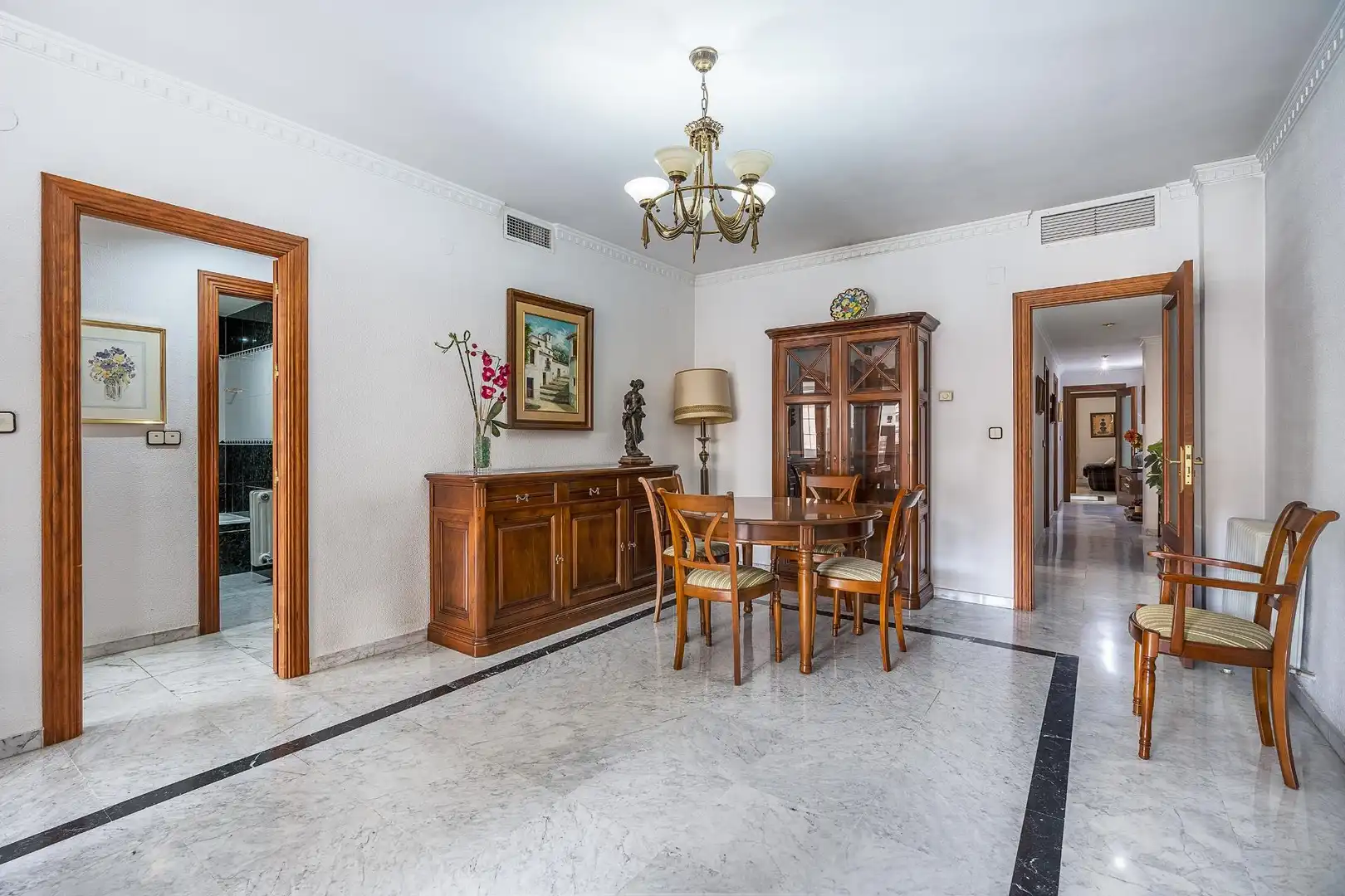Esszimmer von Wohnung zum Verkauf in Granada mit Klimaanlage und Heizung