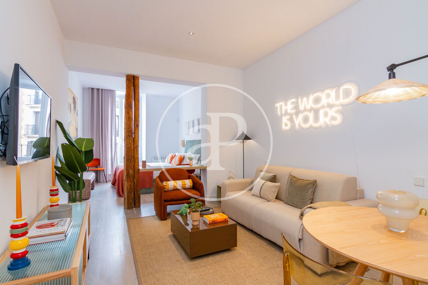 Sala d'estar de Pis de lloguer en  Madrid Capital amb Calefacció, Moblat i Balcó