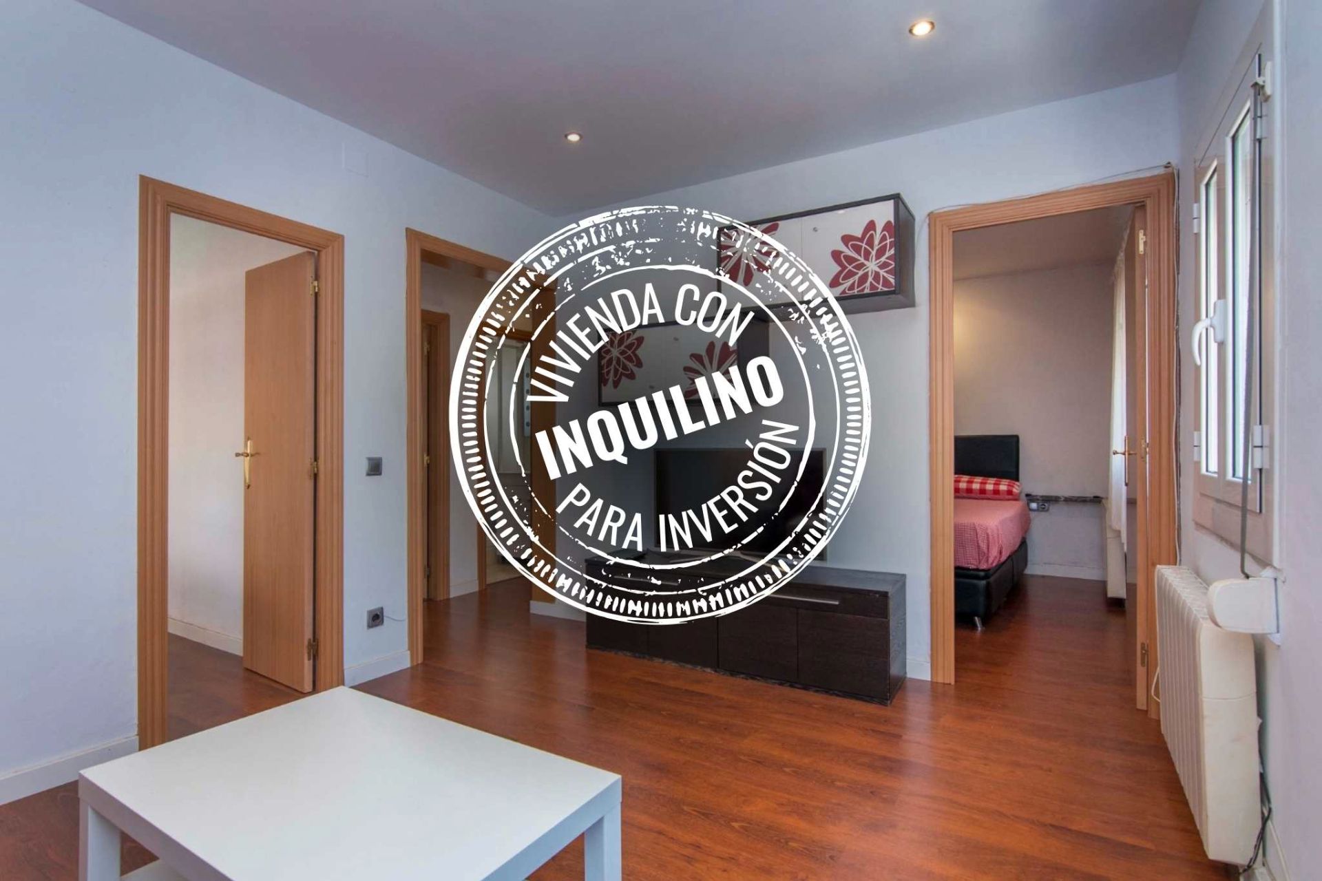 Living room of Flat for sale in Cornellà de Llobregat  with Parquet flooring and Oven