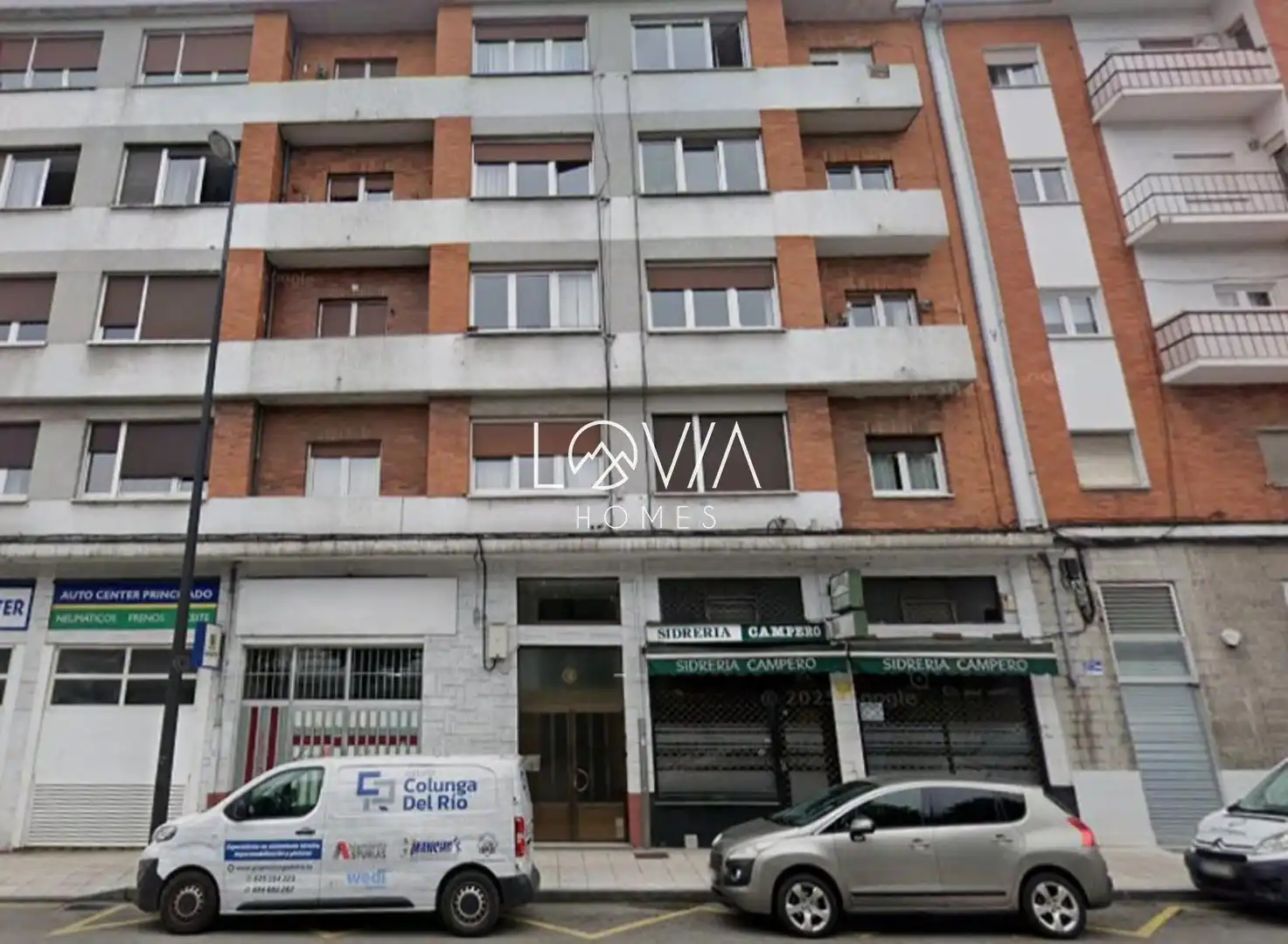 Vista exterior de Piso en venta en Oviedo 
