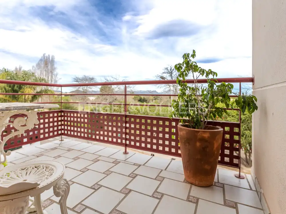 Terrassa de Casa o xalet en venda en Oliva amb Aire condicionat, Calefacció i Terrassa