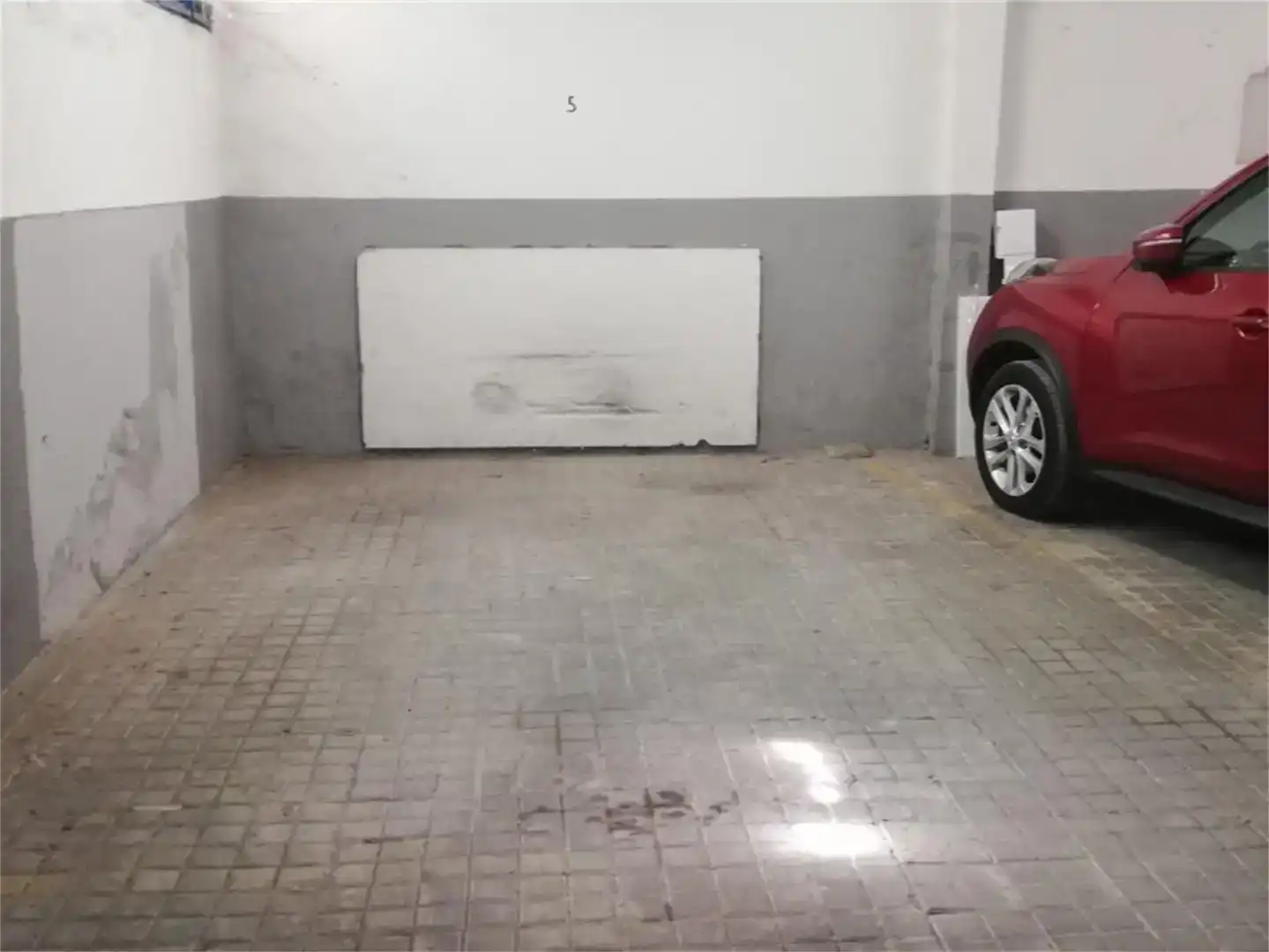 Parkplatz von Garage zum Verkauf in Madrid