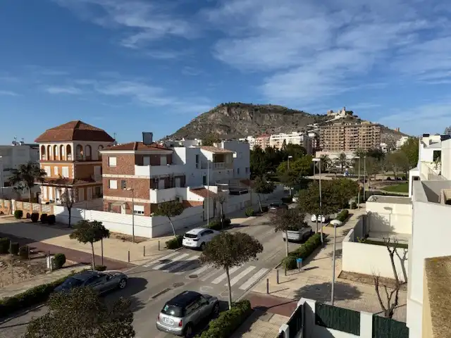 Vista exterior de Casa adosada en venta en Cullera con Aire acondicionado