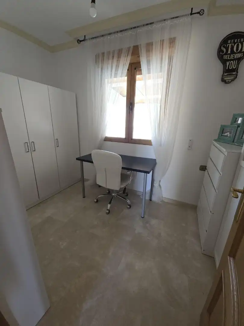 Habitación de Ático de alquiler en Padul con Aire acondicionado, Terraza y Amueblado
