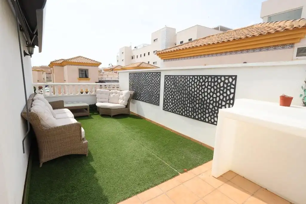 Maison mitoyenne avec piscine à louer à Calle ESTRAGON, imagen 4