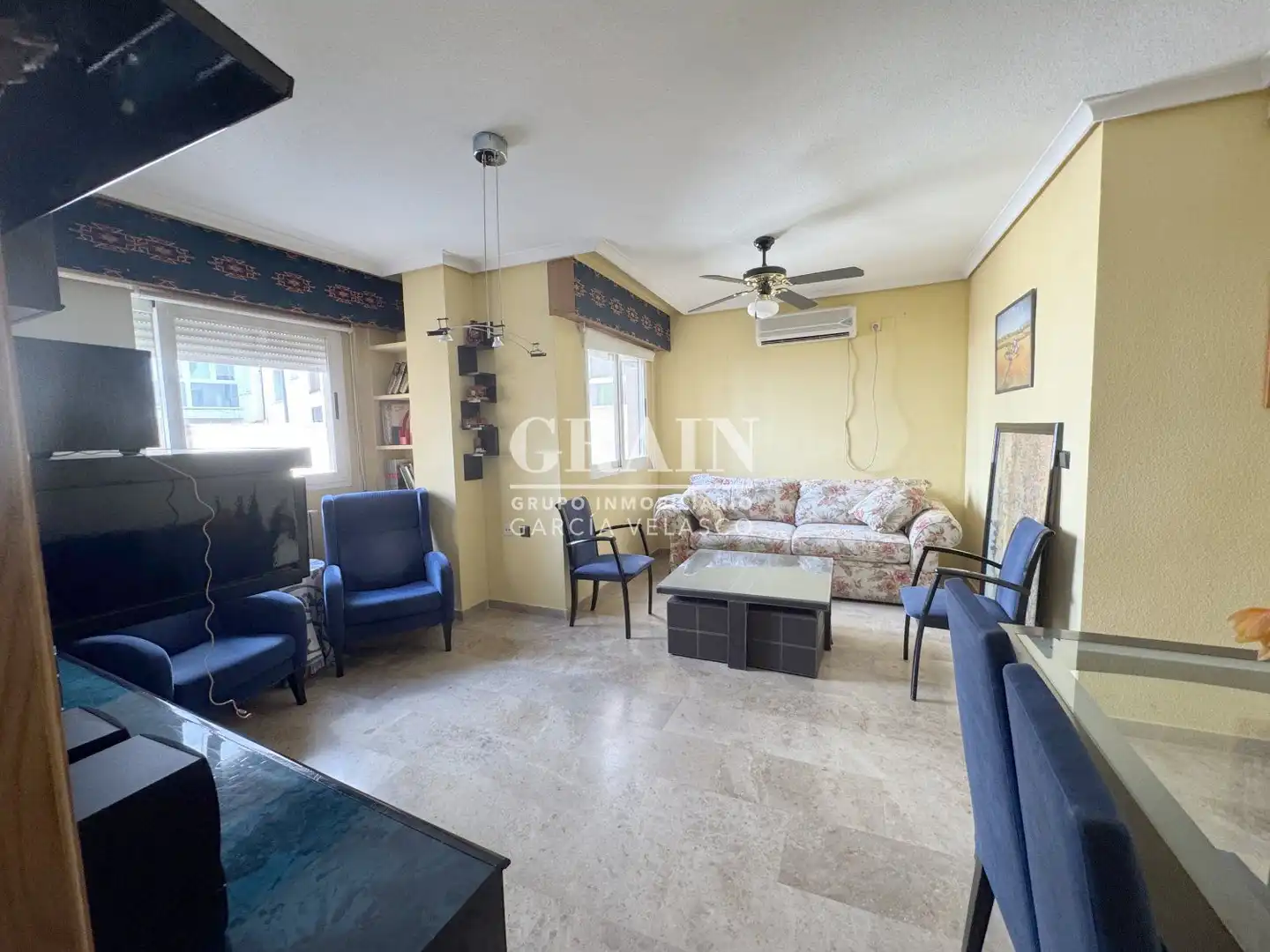 Sala d'estar de Apartament en venda en Albacete amb Aire condicionat i Calefacció