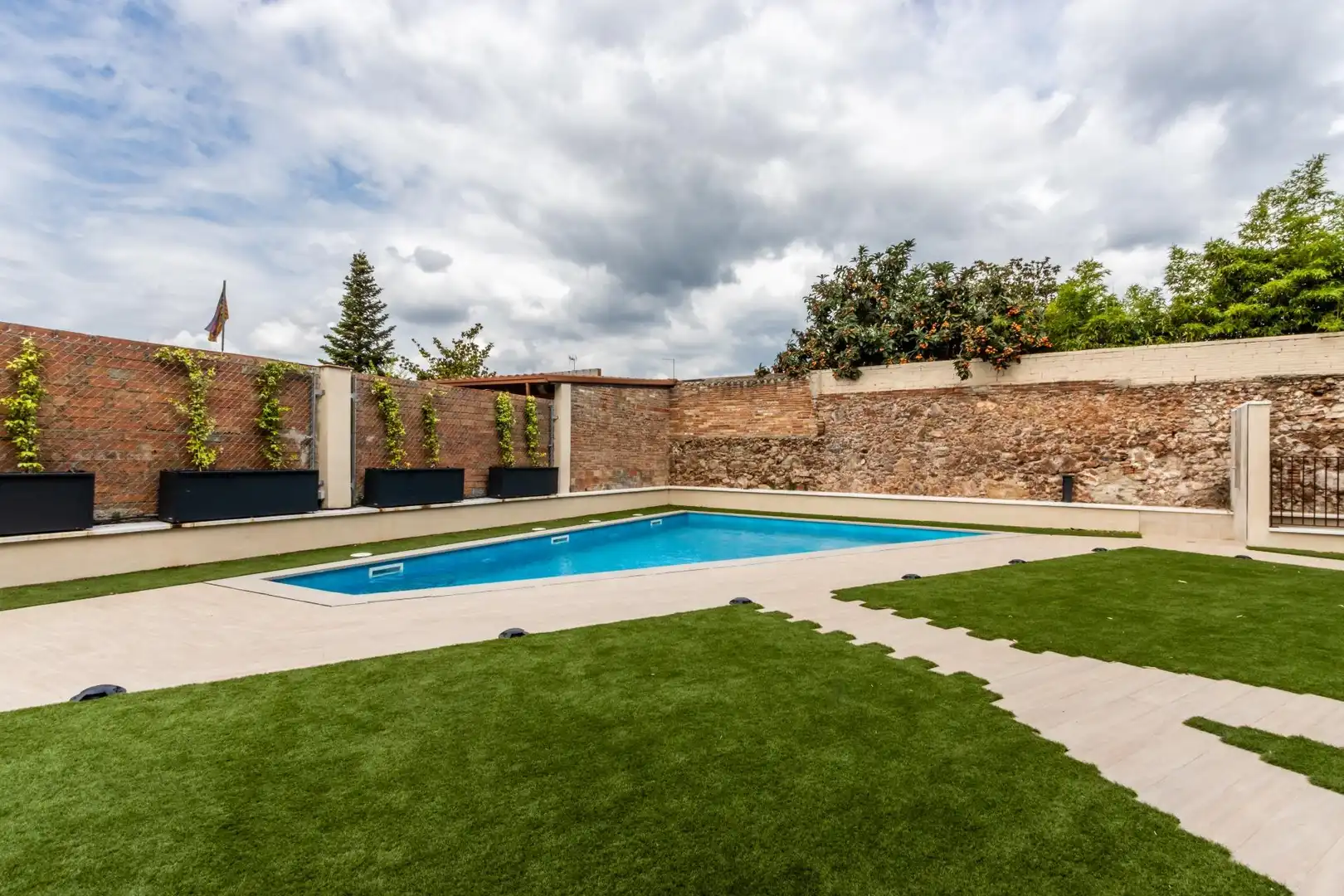 Piscina de Àtic en venda en Castellar del Vallès amb Aire condicionat, Calefacció i Jardí privat