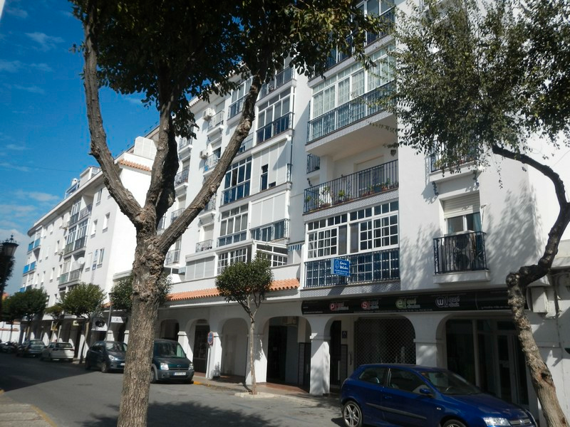 Exterior view of Premises for sale in San Fernando