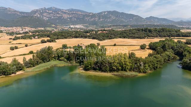 Terreno residencial en Venta en Avià