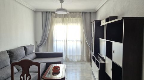 Foto 4 de Apartamento de alquiler en Maria Auxiliadora - Barriada de Llera, Badajoz Capital