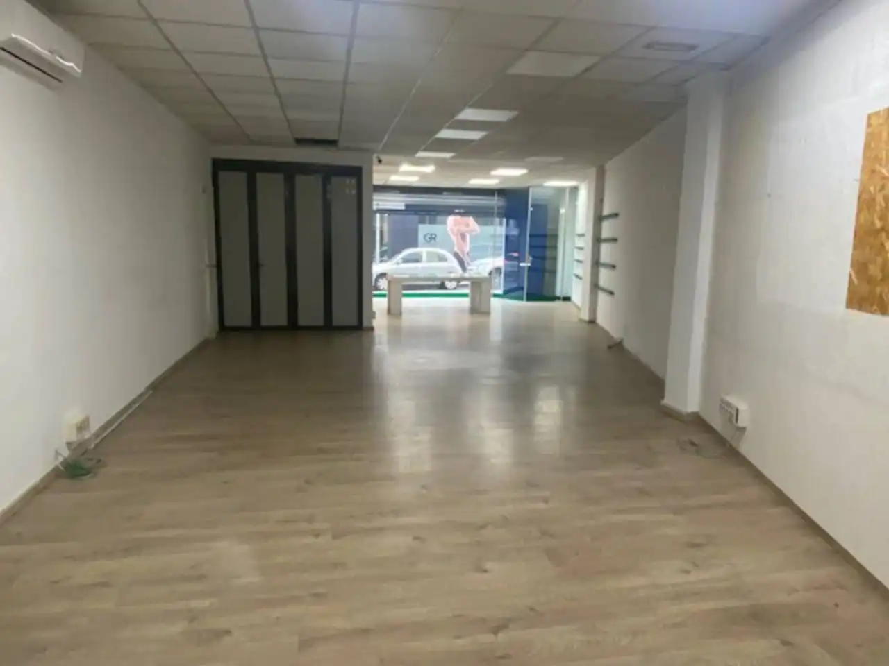 Gewerbefläche zur Miete in Calle Can Bellsola, imagen 2