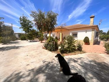 Xalet amb piscina en venda a Periurbano Oeste - Sierra