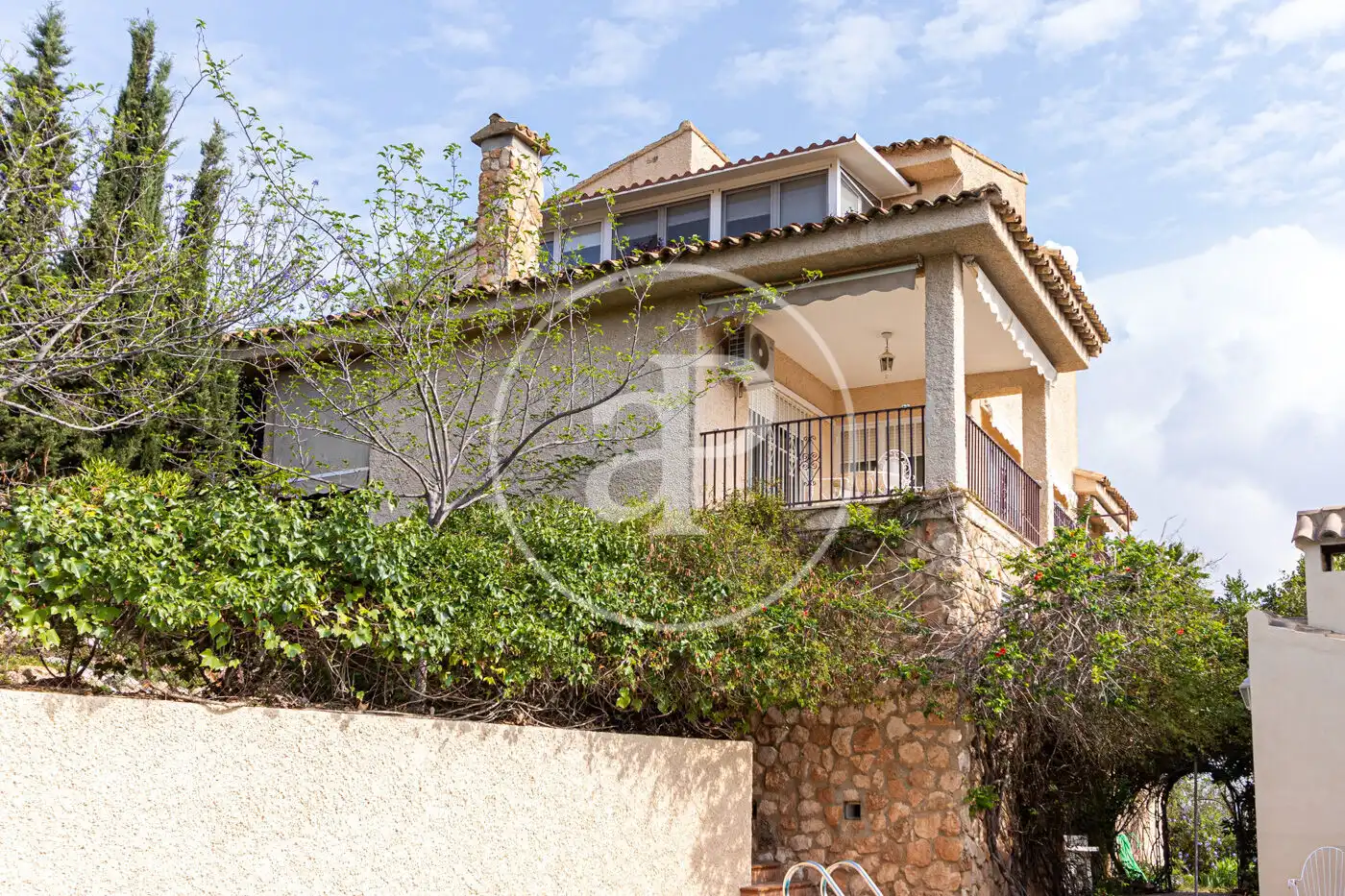 Exterior view of Houses for sale in Torrent  with Air Conditioner, Heating and Private garden