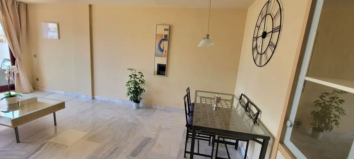 Apartamento con piscina en venta en Los Flamingos, imagen 6