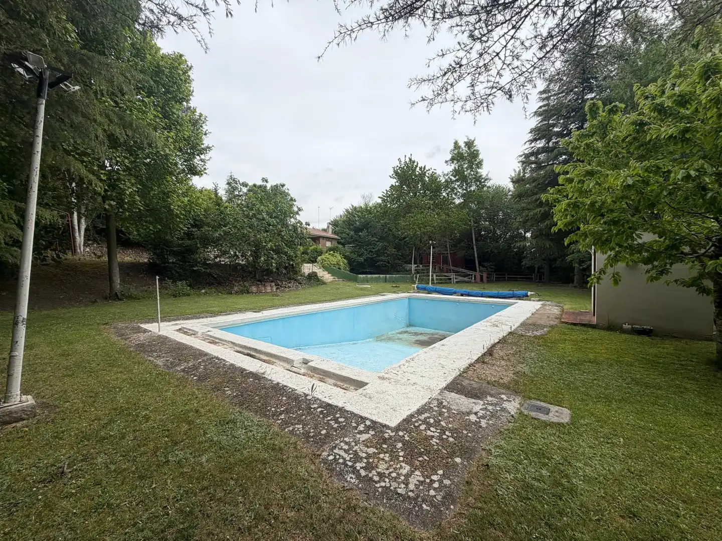 Swimming pool of Houses for sale in Roa  with Heating, Private garden and Terrace