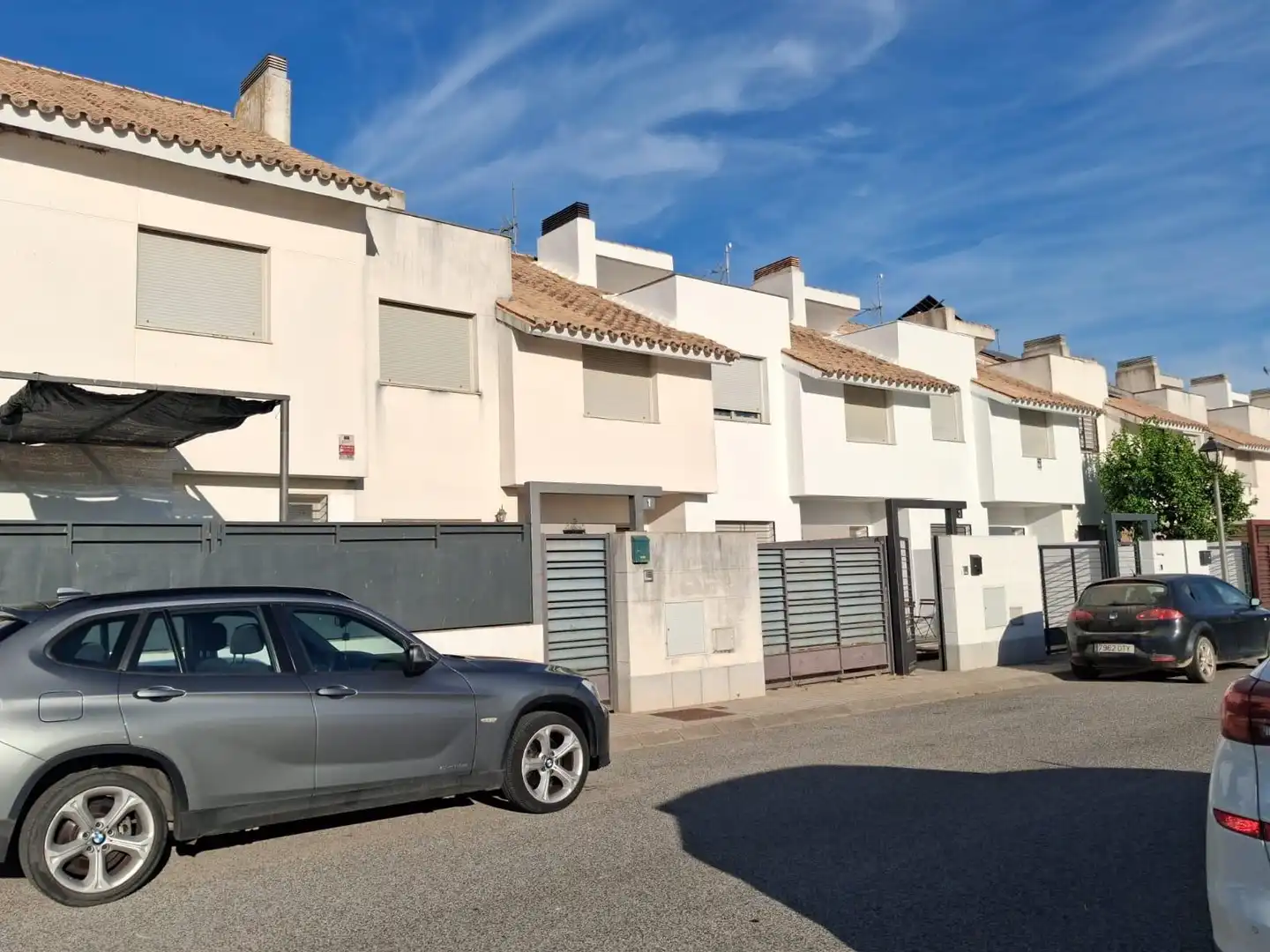 Exterior view of Detached homes for sale in Villanueva del Ariscal  with Private garden