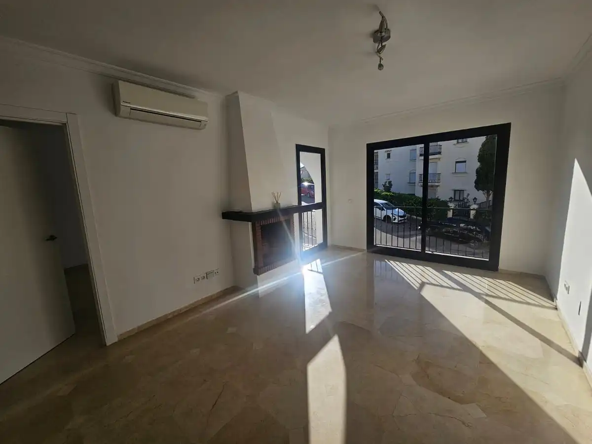 Sala d'estar de Planta baixa en venda en Mijas amb Aire condicionat, Calefacció i Terrassa