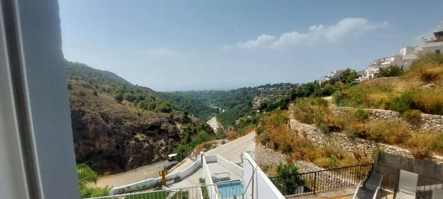 Villa con piscina in vendita a Frigiliana, imagen 2
