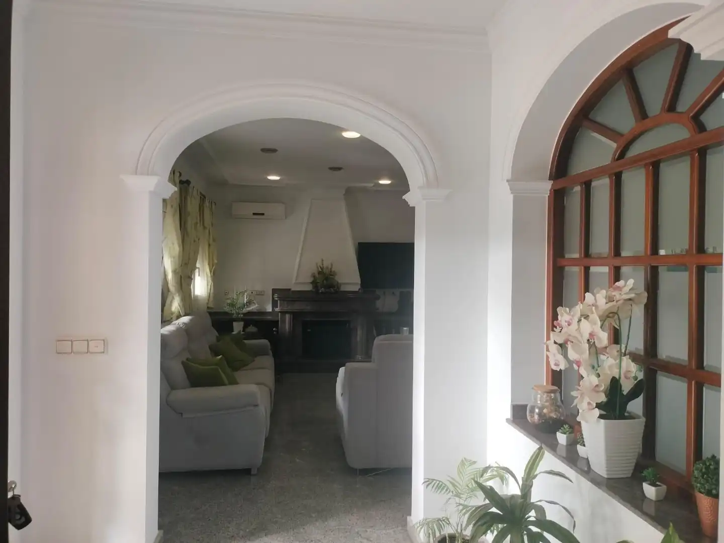 Villa mit Pool zum Verkauf in Las Lagunas - Campano, imagen 4