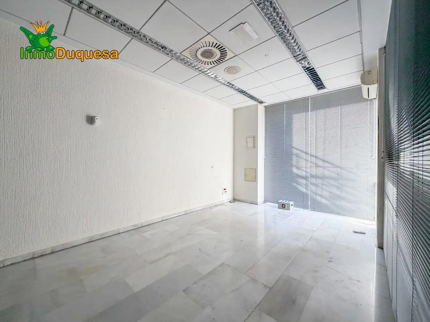 Local comercial en venda a Calle del Pintor Velázquez 10, imagen 12