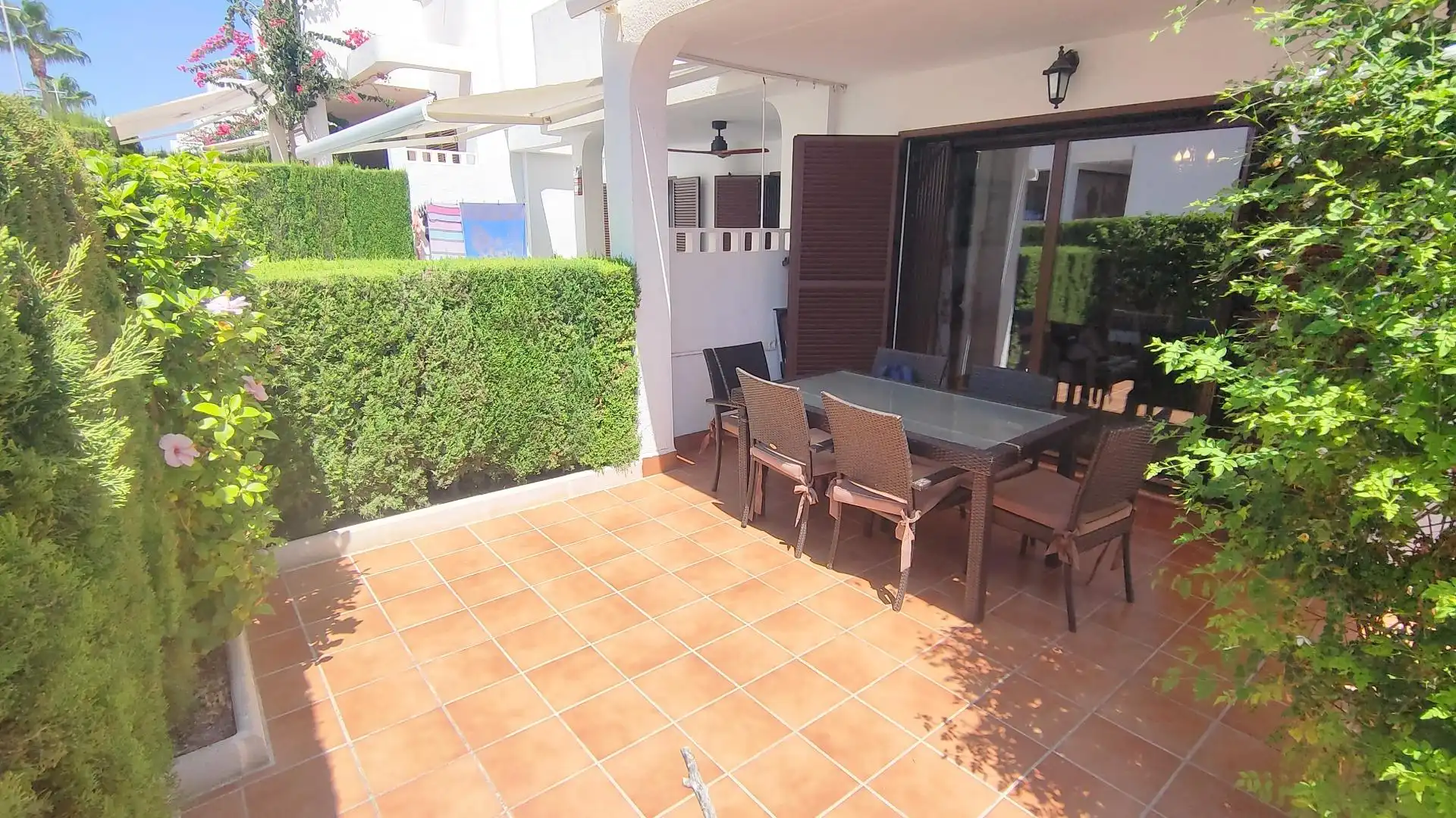Terrasse von Erdgeschoss zum Verkauf in Pulpí mit Klimaanlage, Terrasse und Möbliert