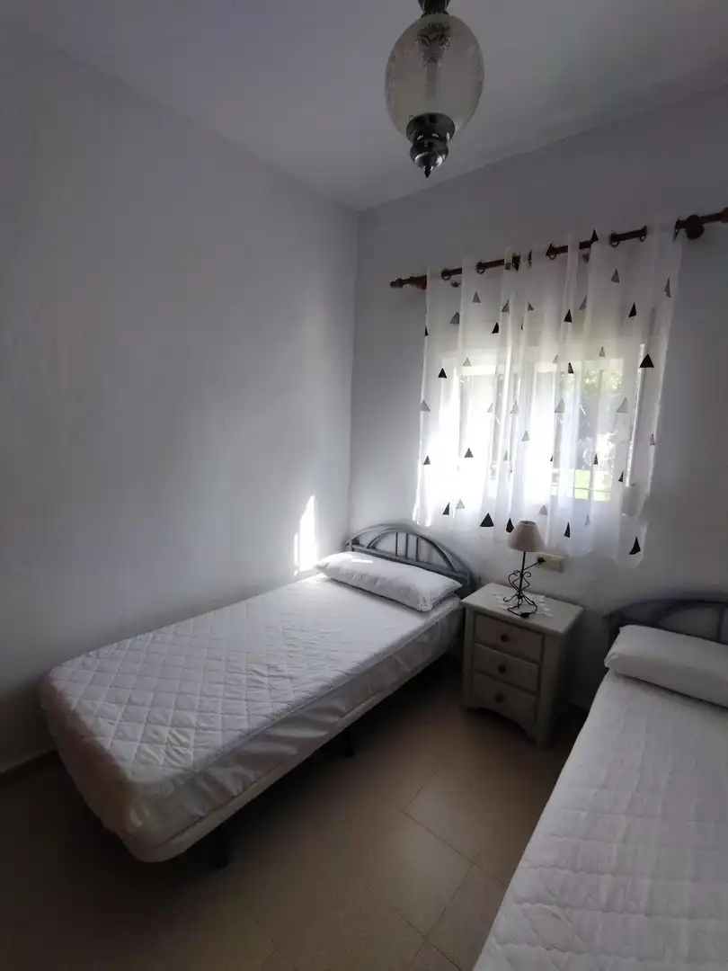 Dormitori de Casa o xalet en venda en Barbate amb Calefacció, Jardí privat i Traster