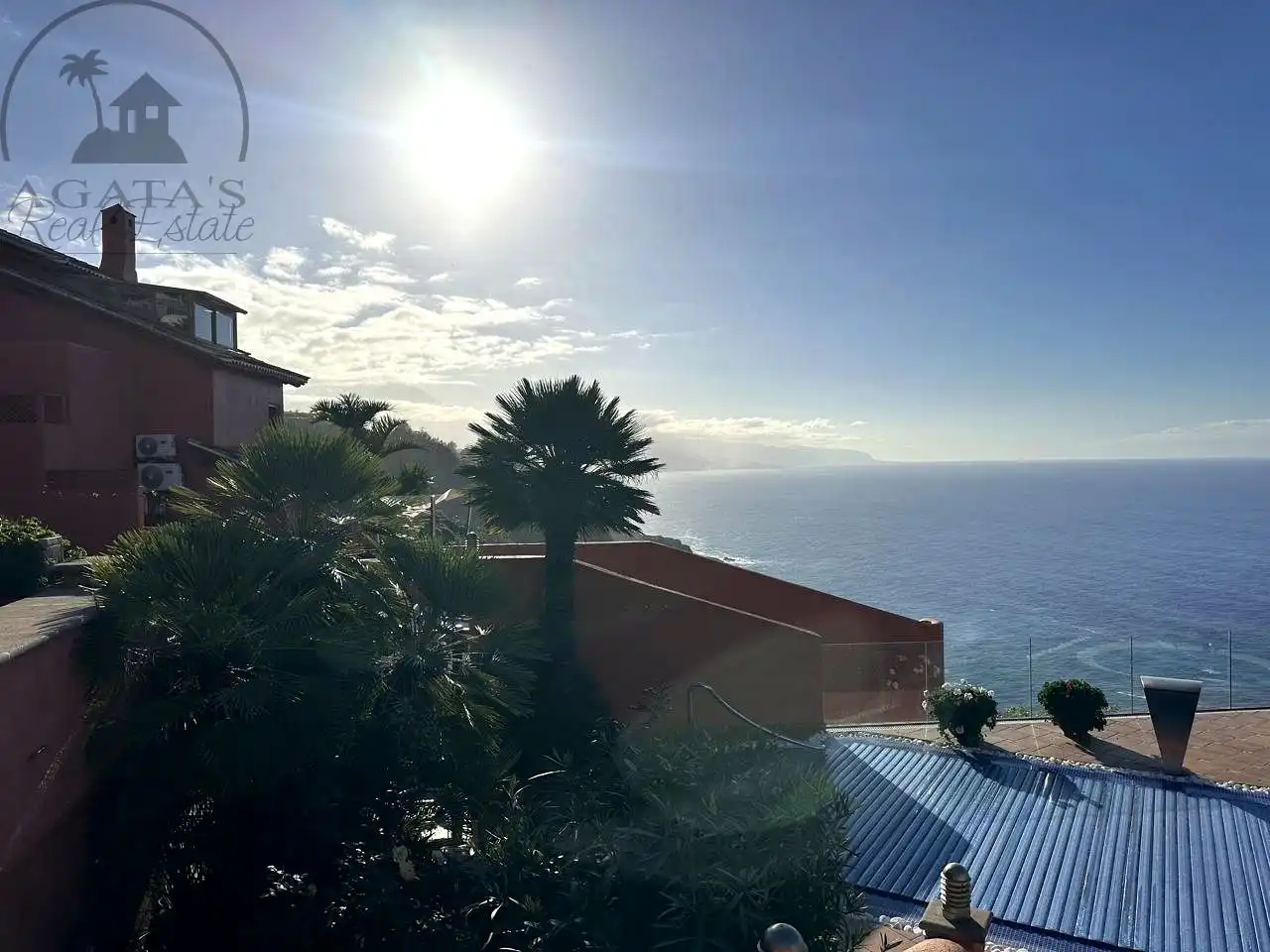 Vista exterior de Casa o xalet en venda en Tacoronte amb Aire condicionat, Calefacció i Jardí privat
