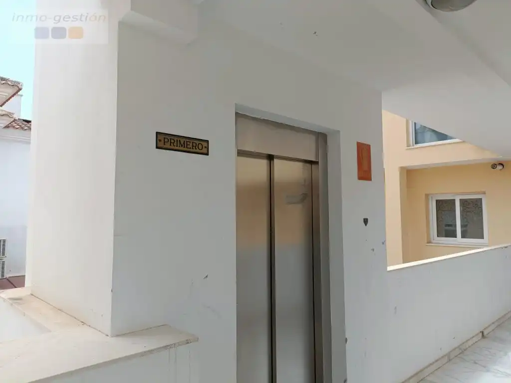 Flat for sale in Estepona