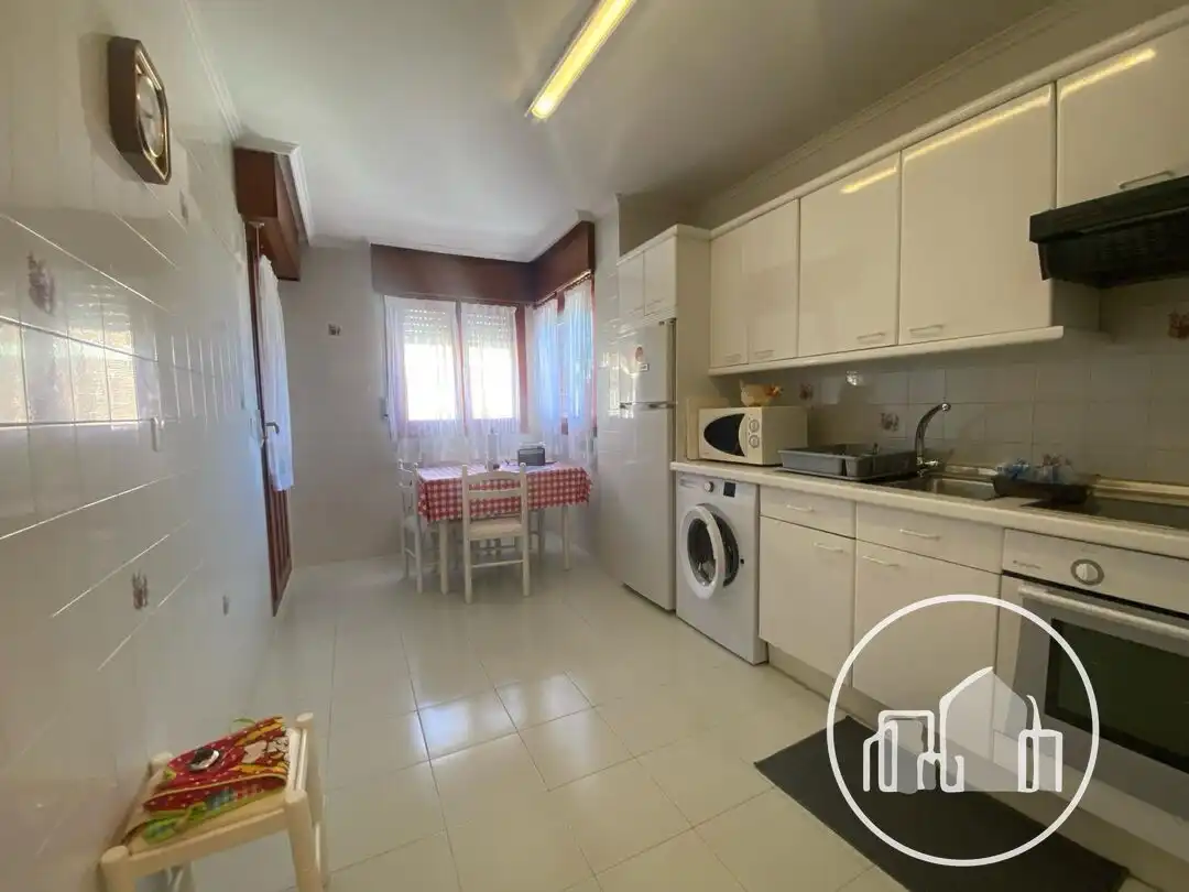 Cocina de Piso de alquiler en Villarcayo de Merindad de Castilla la Vieja