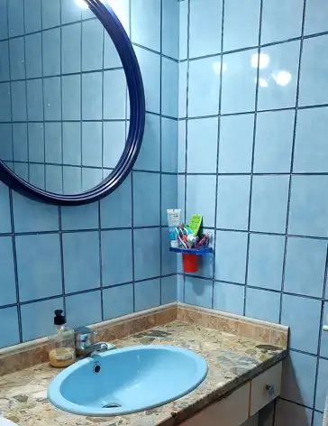 Baño de Piso en venta en Valencia con Aire acondicionado, Horno y Balcón