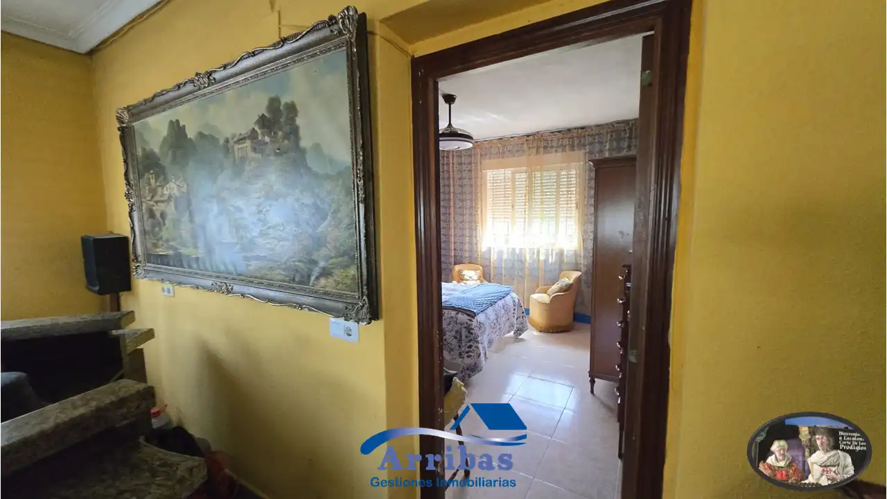 Houses for sale in Escalona  with Heating, Private garden and Terrace