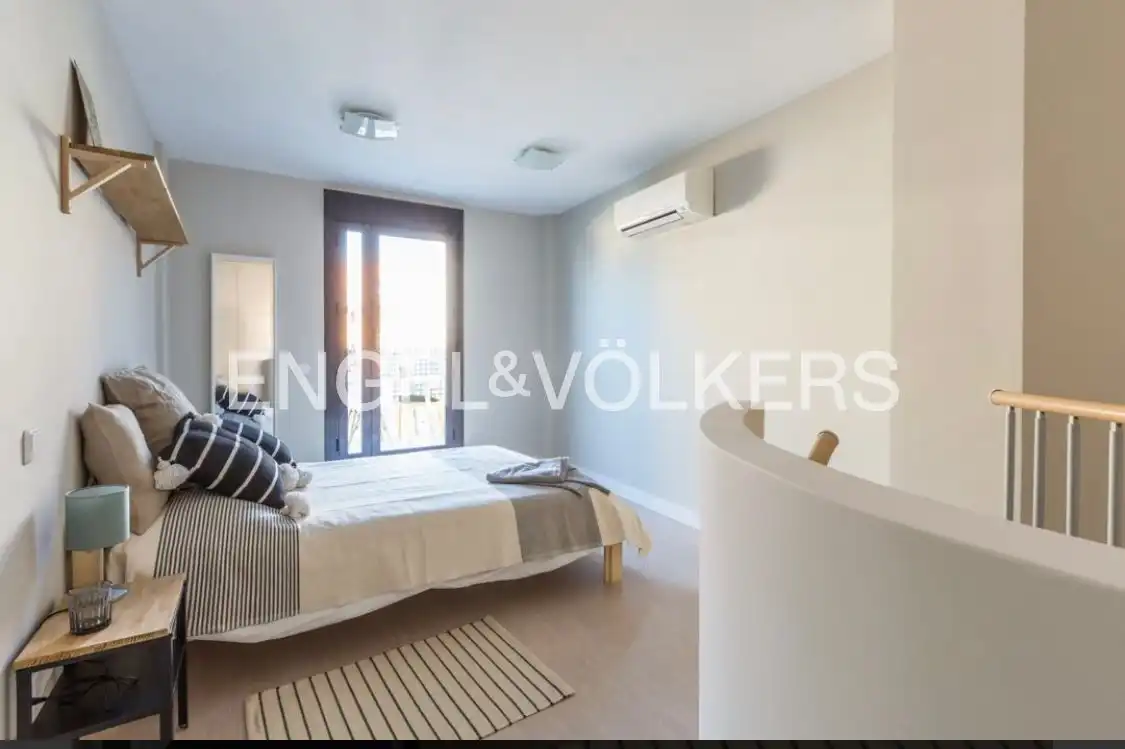 Habitación de Estudio en venta en Madrid con Aire acondicionado, Calefacción y Terraza