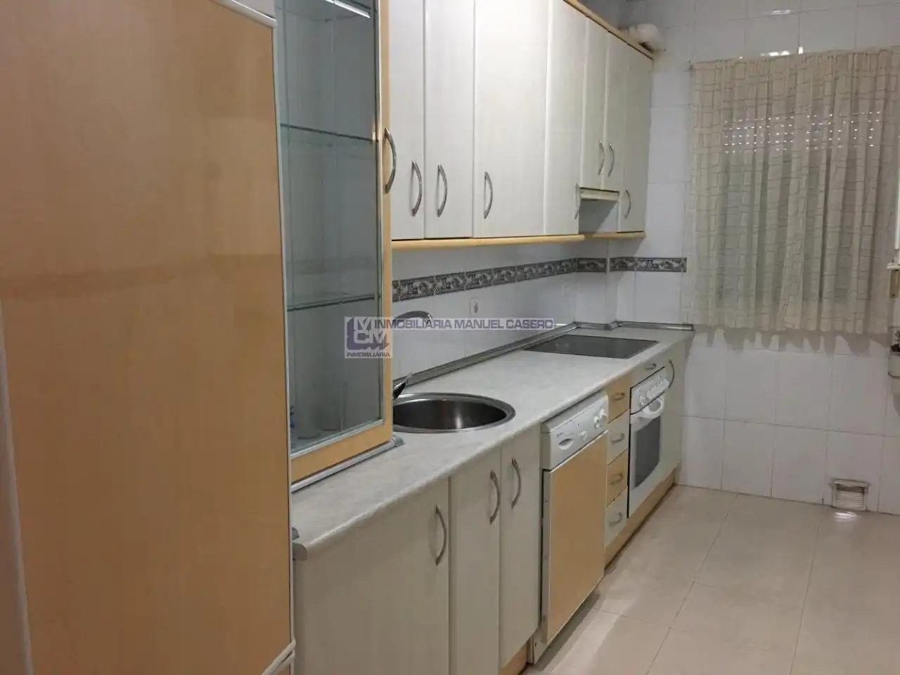 Cocina de Apartamento en venta en Cáceres con Calefacción y Amueblado