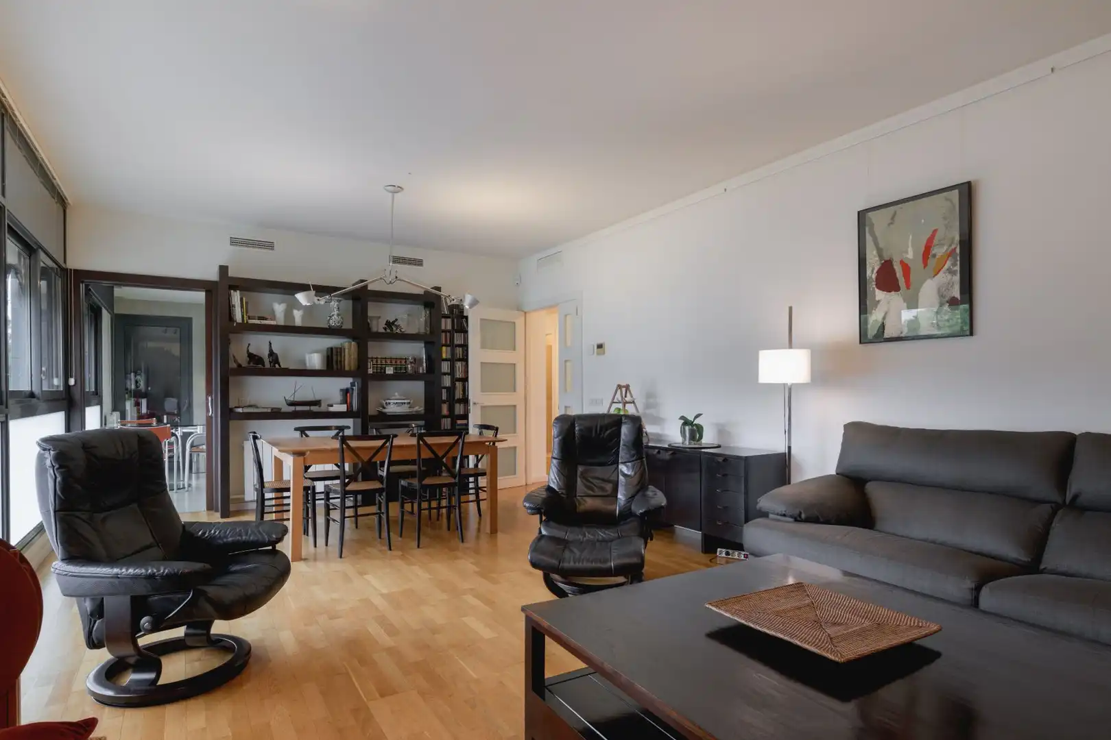Sala de estar de Piso en venta en Sant Just Desvern con Aire acondicionado, Calefacción y Terraza