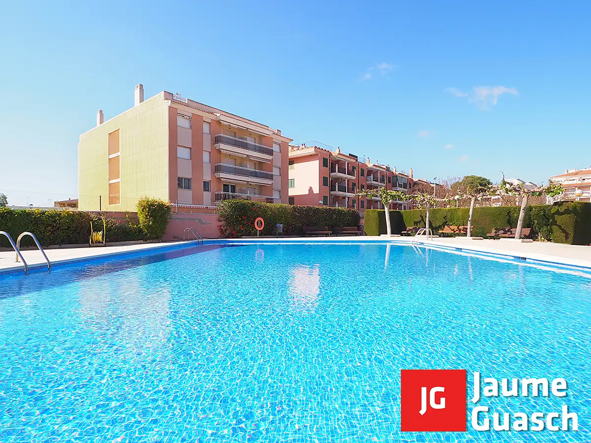 Apartamento en venta en N-340, 152, Barri Marítim