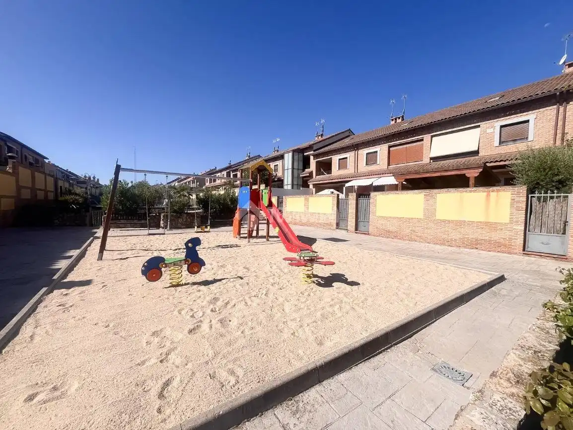 Exterior view of Detached homes for sale in Navalcarnero  with Heating and Community pool