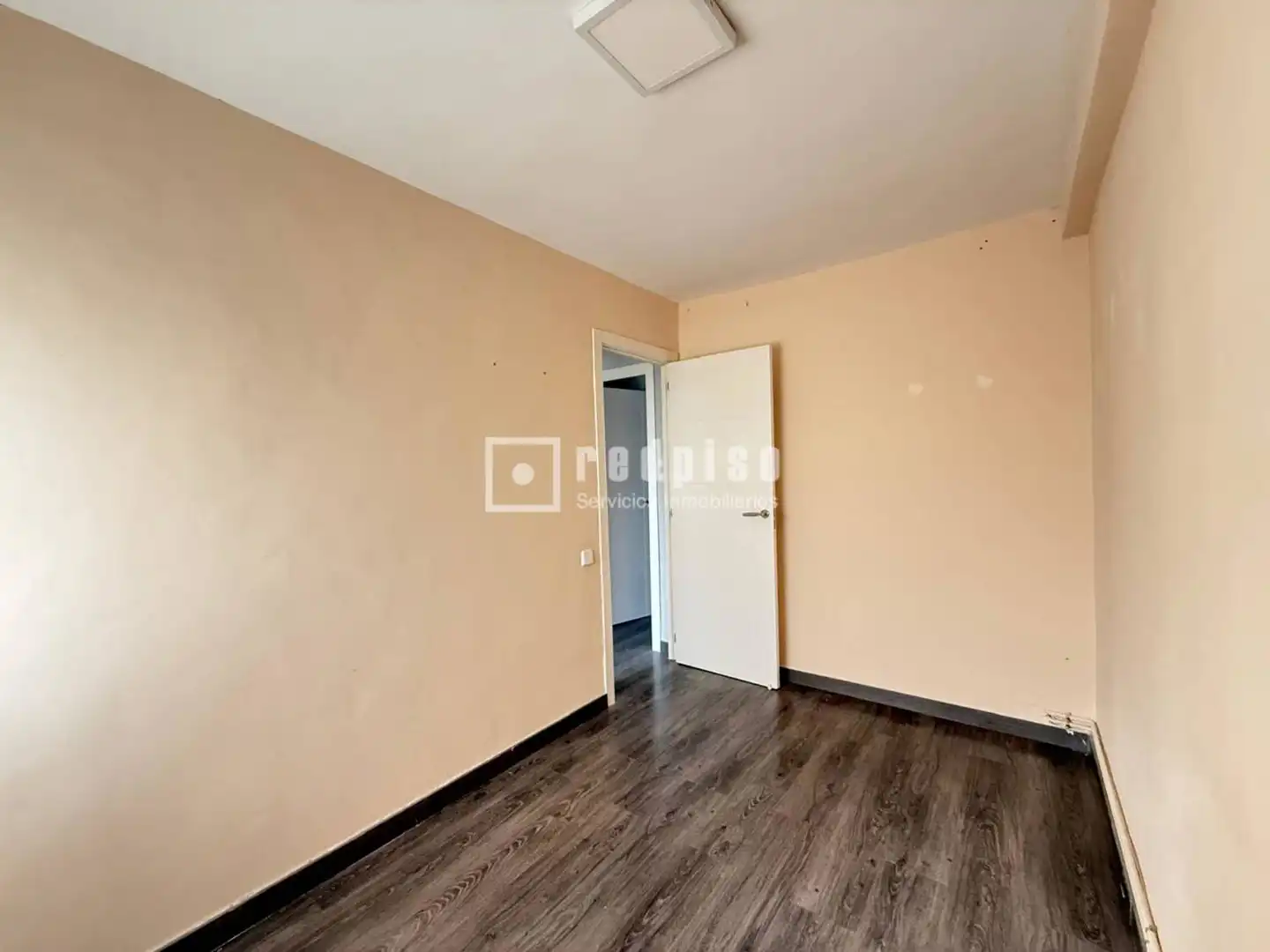 Habitación de Piso en venta en Madrid con Aire acondicionado, Calefacción y Terraza